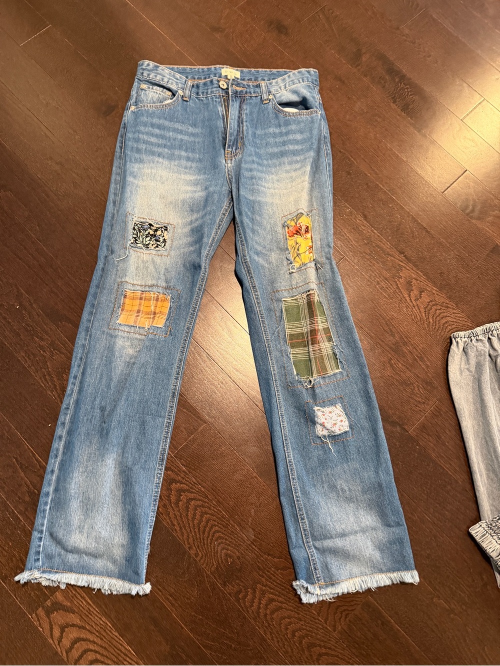 Women’s Light Blue Patchwork Straight-Leg Jeans